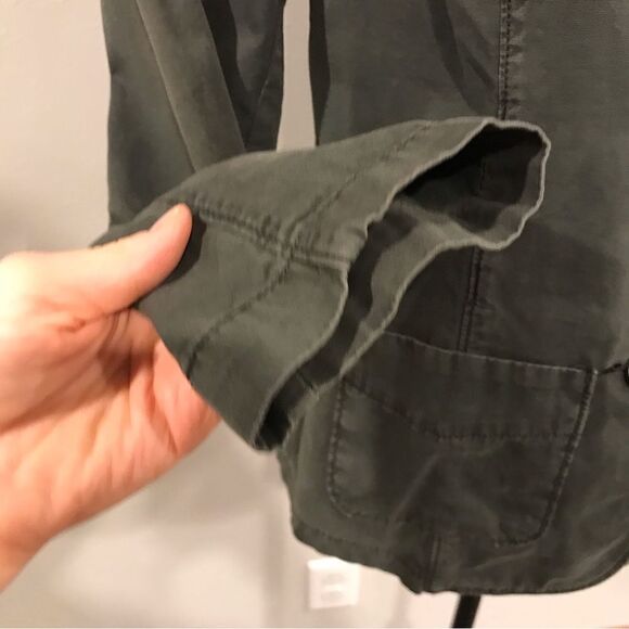 Olive color button down jacket - Picture 5 of 11